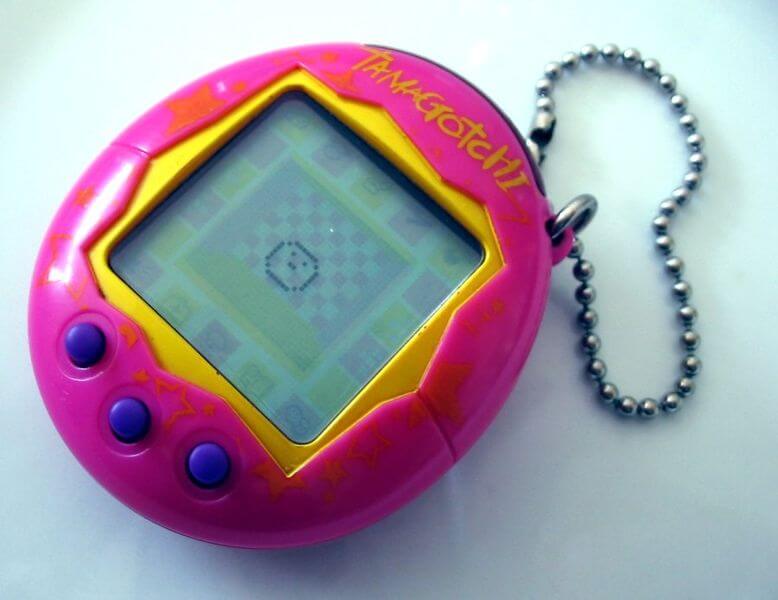 778px-Tamagotchi_0124_ubt